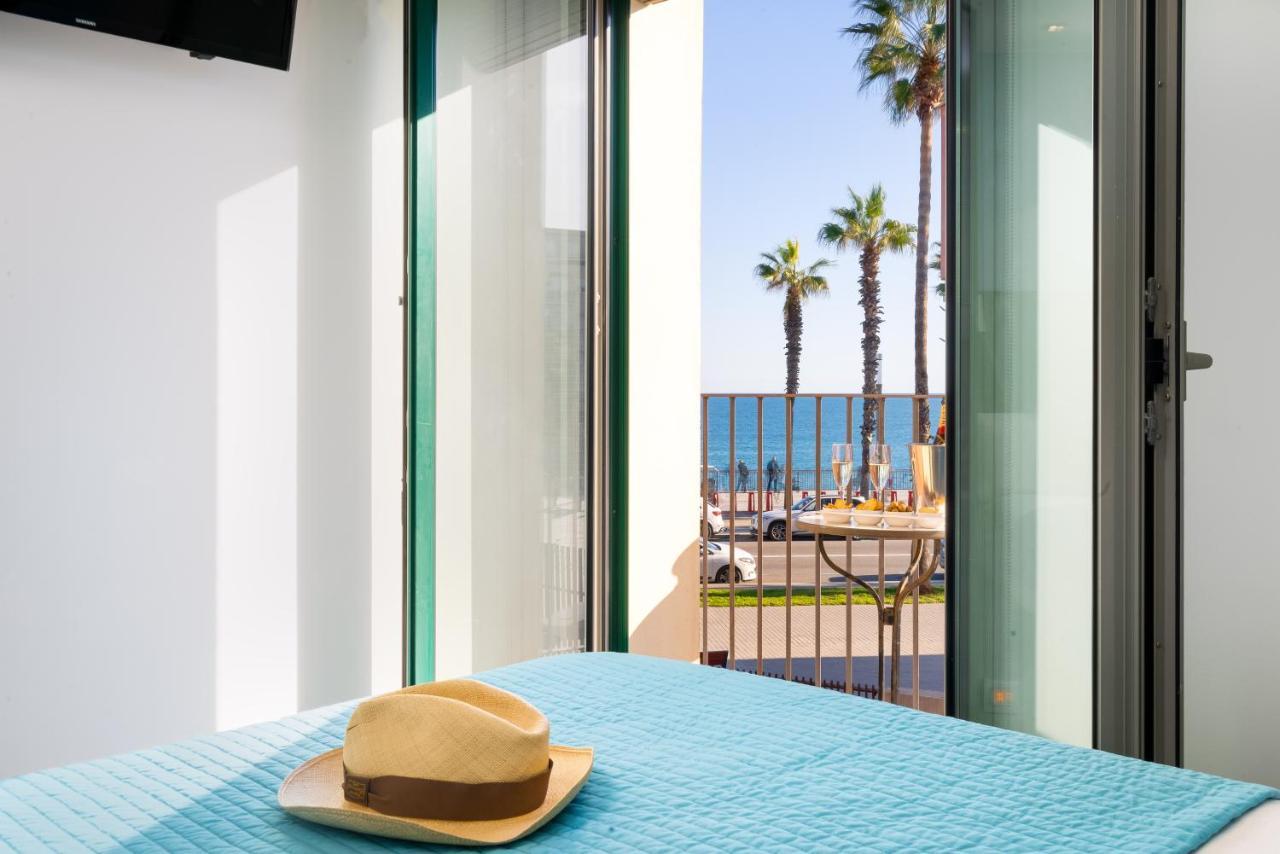 Kronos On The Beach Suite 1 Barcelona Eksteriør billede